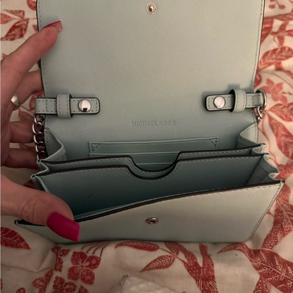 Michael Kors Silver Crossbody Bag - Picture 7 of 13